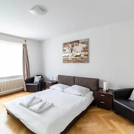 Апартаменты Bright One Bedroom Flat - Parkview 1 Цюрих